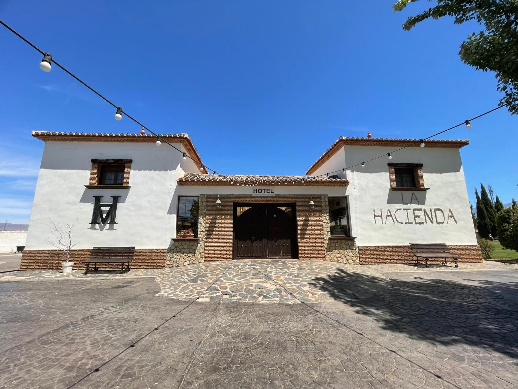 Готель La Hacienda Del Marquesado Albunan Екстер'єр фото