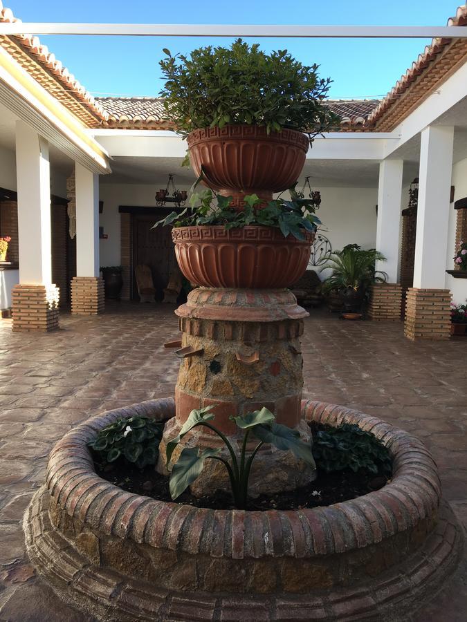 Готель La Hacienda Del Marquesado Albunan Екстер'єр фото